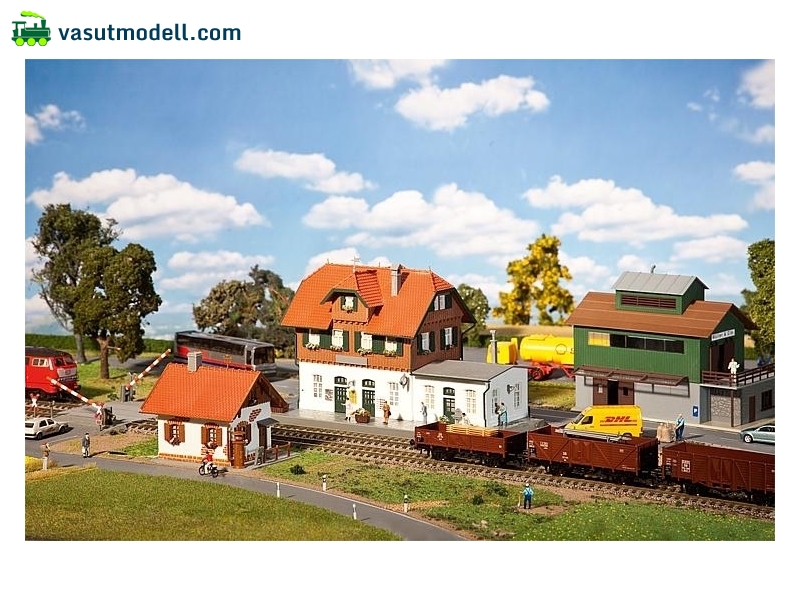 FALLER 190415 Állomás készlet FALLER 190415 Állomás készlet