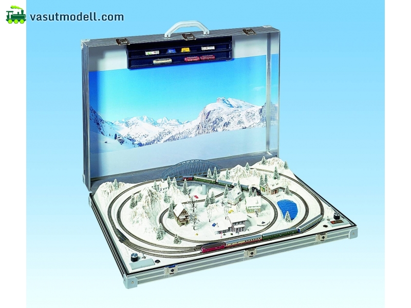 NOCH 88290 Tirol kész terepasztal koffer 78×54×16 cm NOCH 88290 Tirol kész terepasztal koffer 78×54×16 cm