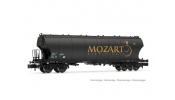 ARNOLD 6468 4-axle round-sided hoper wagon Mozart Distillerie , black with gold, period VI ARNOLD 6468 4-axle round-sided hoper wagon Mozart Distillerie , black with gold, period VI