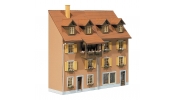 FALLER 130432 2 db lakóház háttér (laposak, pl. asztal szélére) FALLER 130432 2 db lakóház háttér (laposak, pl. asztal szélére)