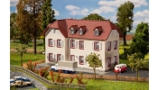 FALLER 232216 Kétemeletes sarokház FALLER 232216 Kétemeletes sarokház